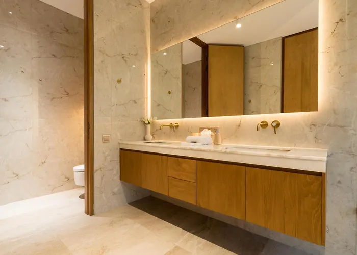 Seven Stones Villa